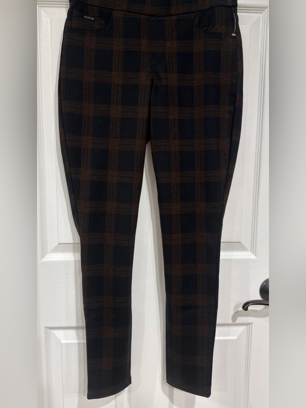 Nine West Women's S Heidi Pull On Skinny Stretch Pants Black/Orange Plaid NWT
